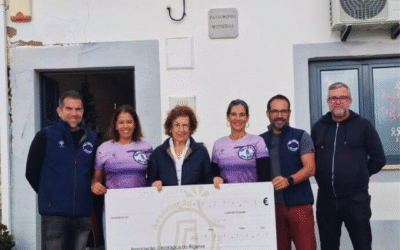 SheUltra Portugal entrega cheque solidário à Associação Oncológica do Algarve no valor de 10 336,41 euros