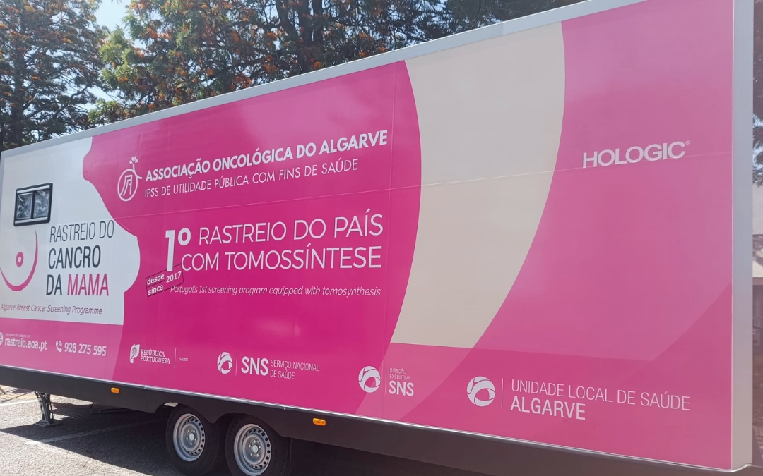 Duas unidades Móveis Aceleram o Rastreio do Cancro da Mama no Algarve